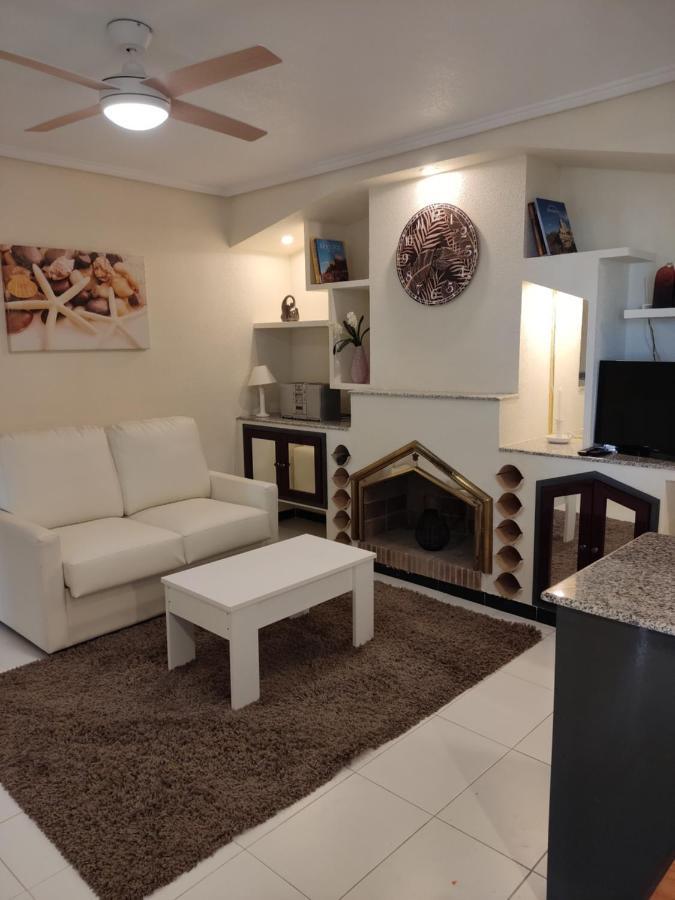 Confortable Apartamento Con Vistas Al Mar Torrevieja Ngoại thất bức ảnh