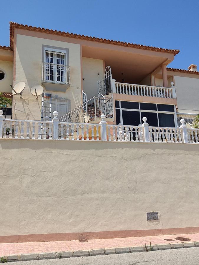 Confortable Apartamento Con Vistas Al Mar Torrevieja Ngoại thất bức ảnh